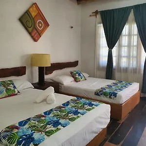 Don Panchon Y Maruxa 3*, Isla Holbox México